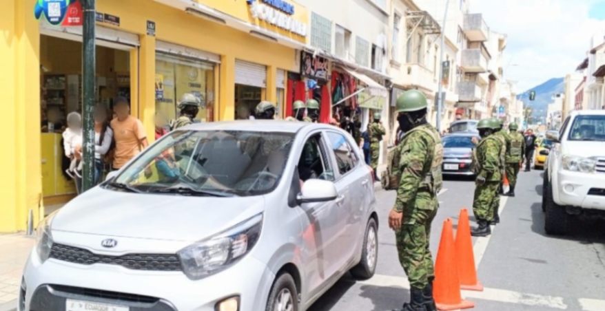 Durante 30 minutos se realizó el operativo camex en ese sector de localidad.