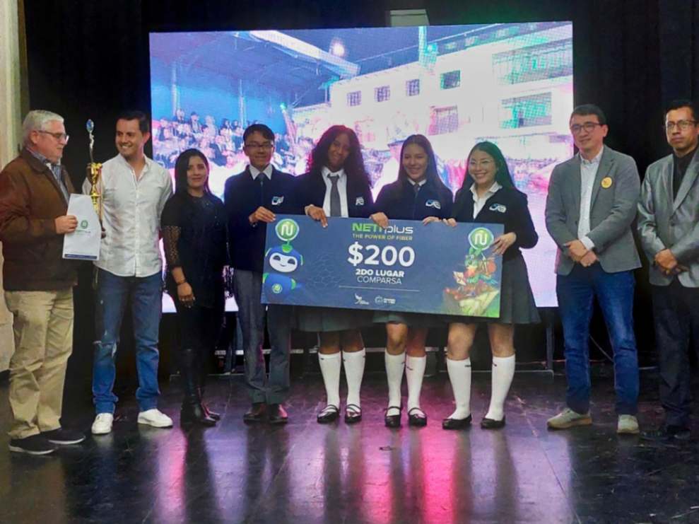 Segundo lugar: Unidad Educativa Fiscomisional Daniel Álvarez Burneo.