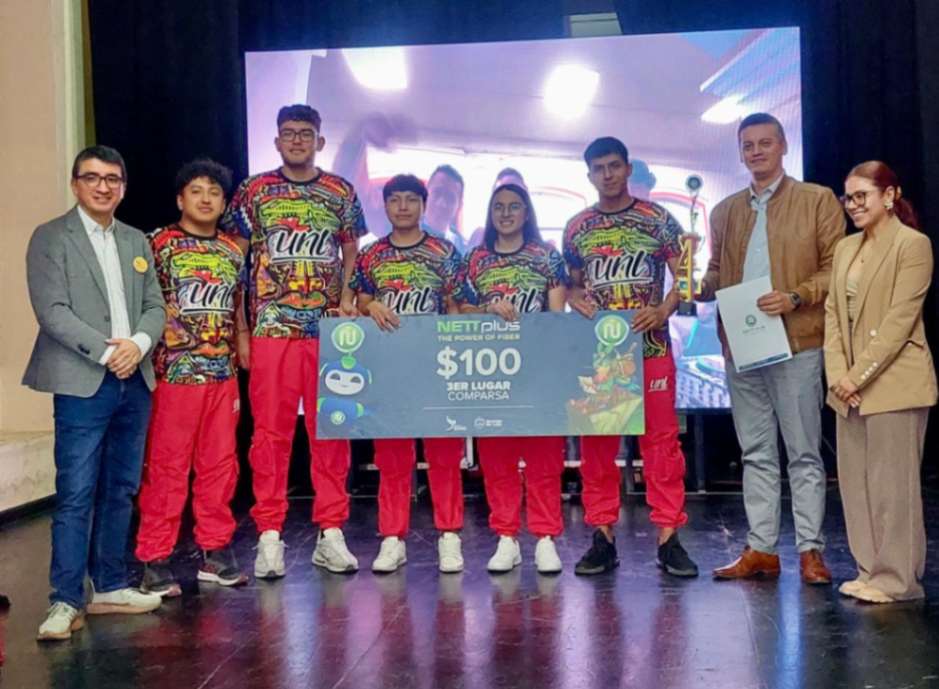 Tercer lugar: Universidad Nacional de Loja.