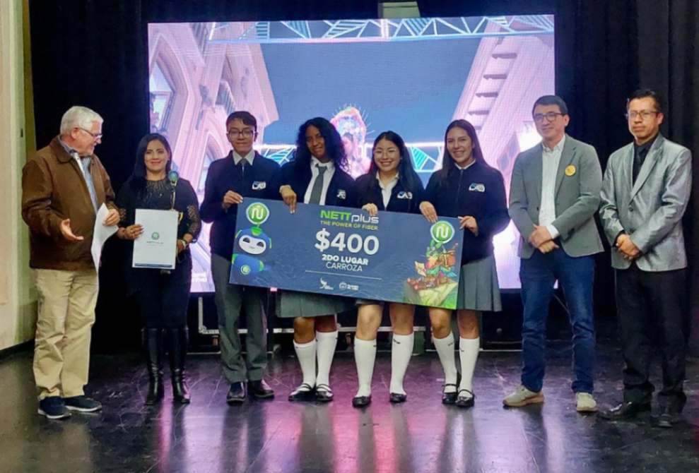 Segundo lugar: Unidad Educativa Fiscomisional Daniel Álvarez Burneo.