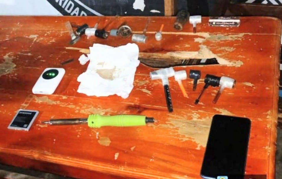 Los objetos fueron entregados a la Policía Nacional para que ese caso se judicialice.