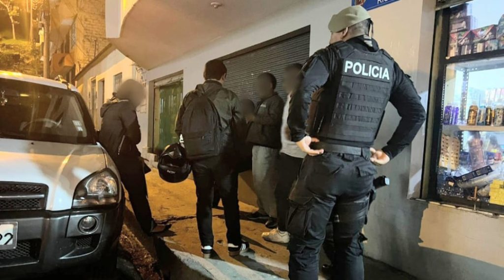 Los controles son las 24 horas en diversos grupos de vigilancia.