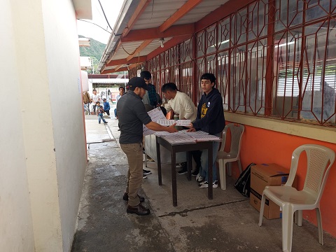 La comunidad acudió mayoritariamente durante la mañana en Vilcabamba.