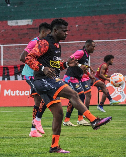 El equipo lojano buscará mantener el invicto.