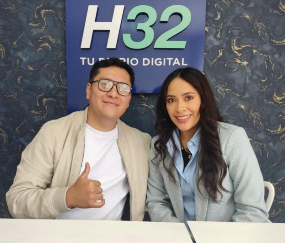 FOTO Bryan Narváez Vallejo y Allison Narváez Vallejo, coordinadores del centro comercial, invitan a disfrutar del evento