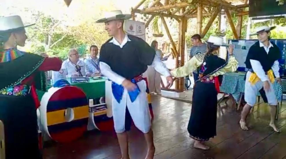 Este evento refuerza la conexión turística entre Loja y Santa Elena.