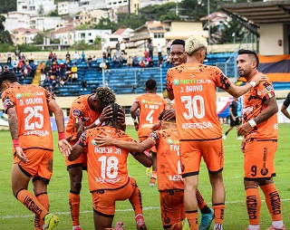 El equipo lojano cumple una gran primera etapa.