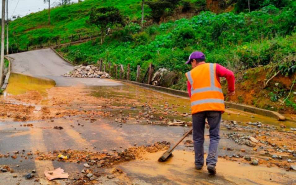 Las lluvias tienen preocupados a los habitantes del cantón lojano