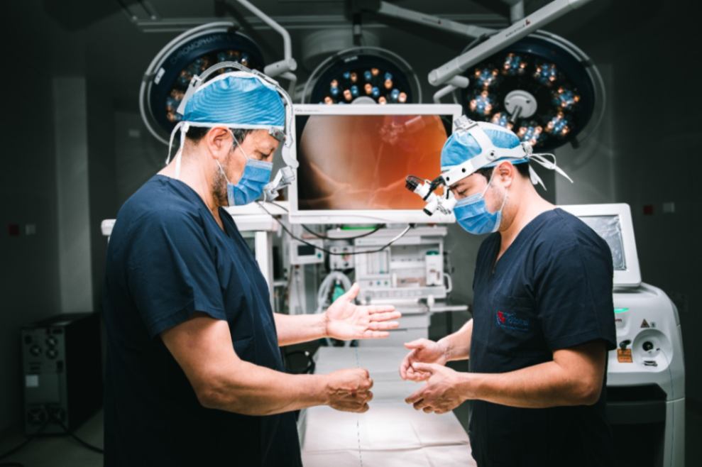 Al recurso humano, aparte de su profesionalismo, le caracteriza su profunda vocación por el servicio a los demás.  