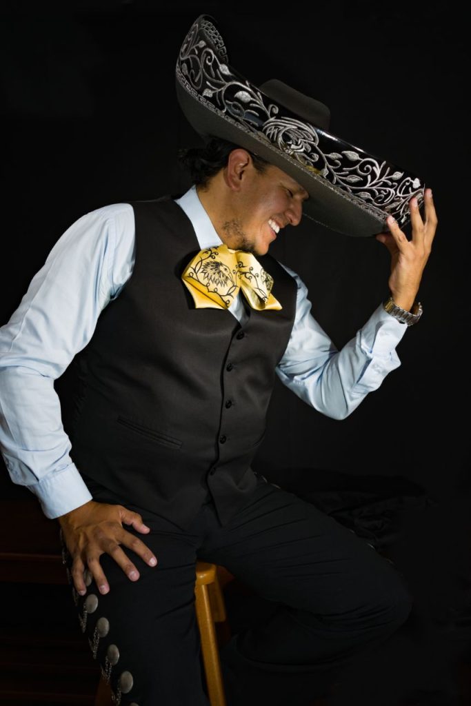 Ha tenido presentaciones dentro y fuera de la ciudad.