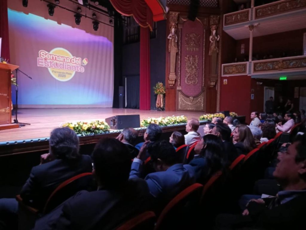 La inauguración de la Semana del Estudiante se cumplió este miércoles 30 de abril.