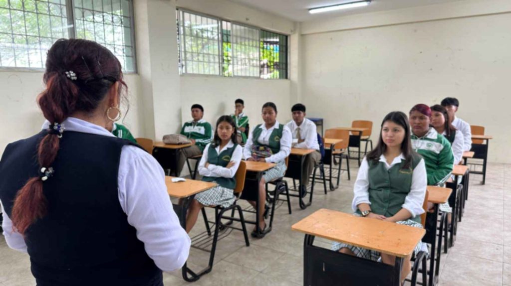 Los alumnos empezaron a trabajar en el nuevo año lectivo.