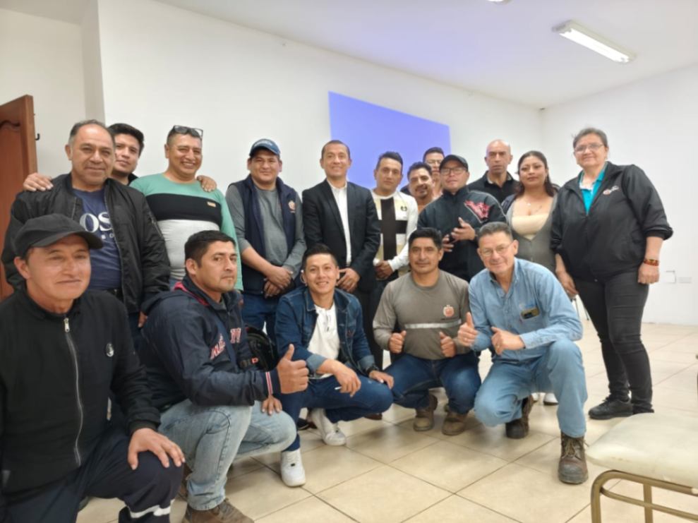 Las clases se impartieron los martes y jueves. Los docentes fueron expertos en las diversas temáticas.