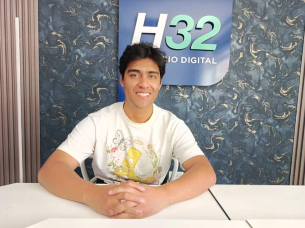 Felipe González Loaiza, miembro de la Compañía de Teatro, invita a la colectividad a ser partícipe de las actividades programadas.