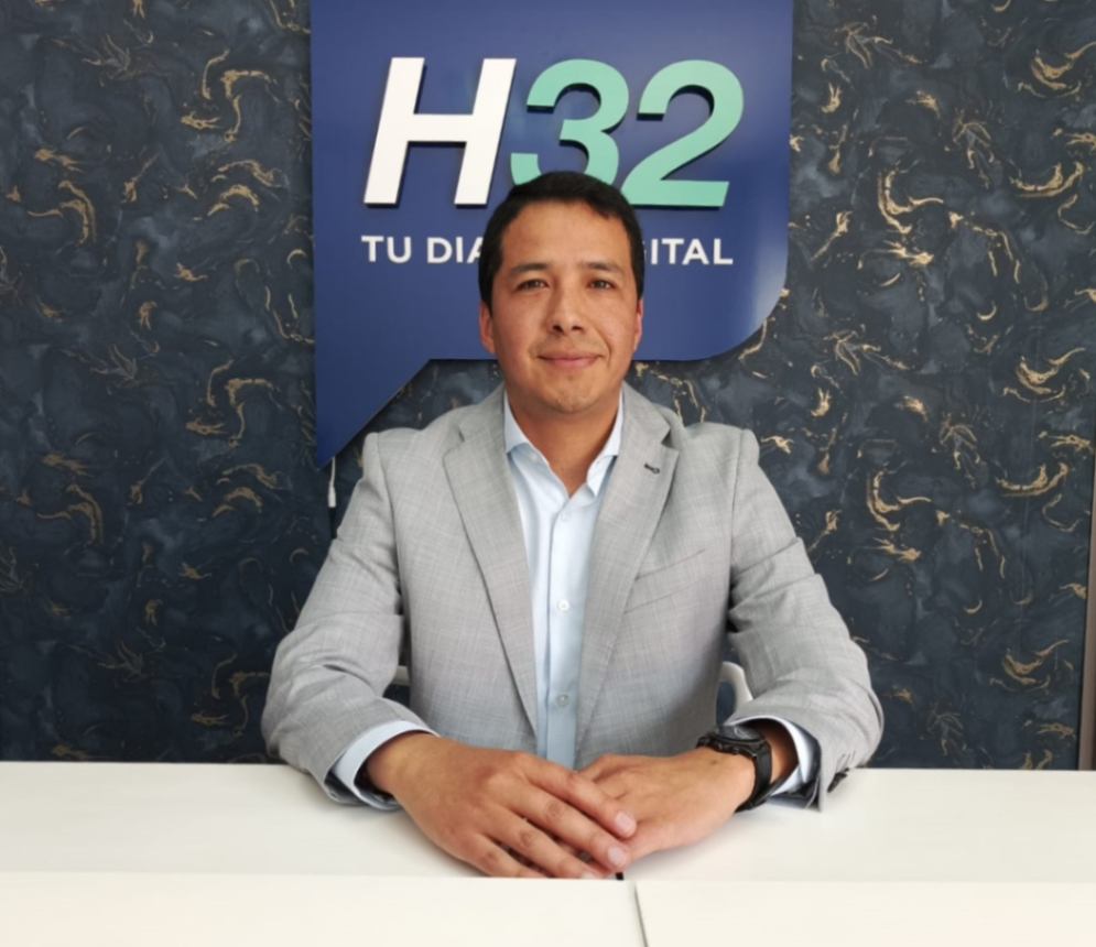 Luis Balcázar Ordóñez, director de la Maestría, invita a los profesionales a ser parte de este programa.