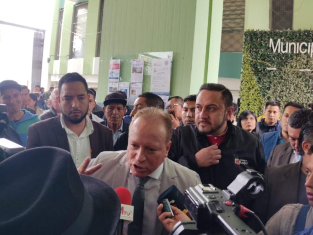 El alcalde Franco Quezada, tras conocer el resultado que le fue desfavorable, se pronunció en los medios de comunicación. 