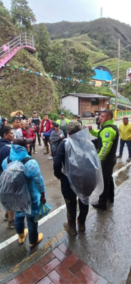 Los ciudadanos empezaron a llegar a El Tambo en la noche del último martes.