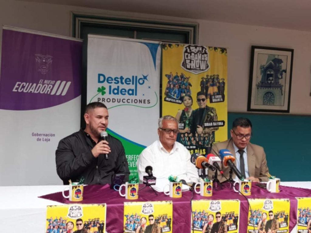Organizadores del Cabañas Show promocionaron en Loja este importante evento artístico.