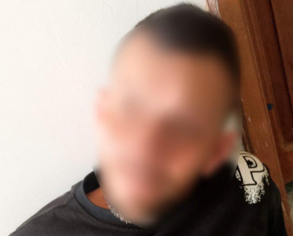 El extranjero tiene una cédula de identidad que corresponde a la provincia de Imbabura.