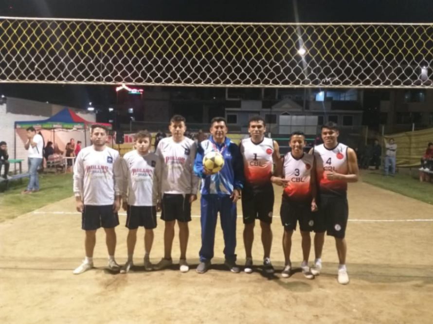 La cancha de Los Molinos lista para recibir a los equipos profesionales, novatos y aficionados.