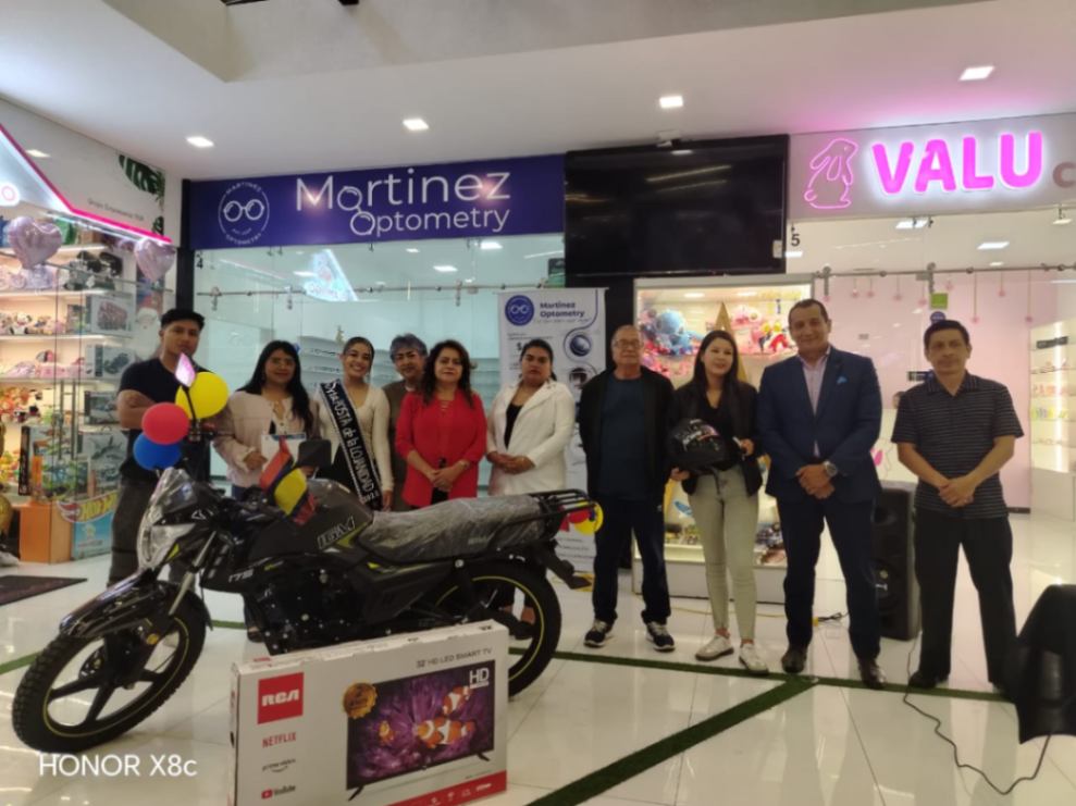 La entrega de los premios se cumplió mediante una programación especial.