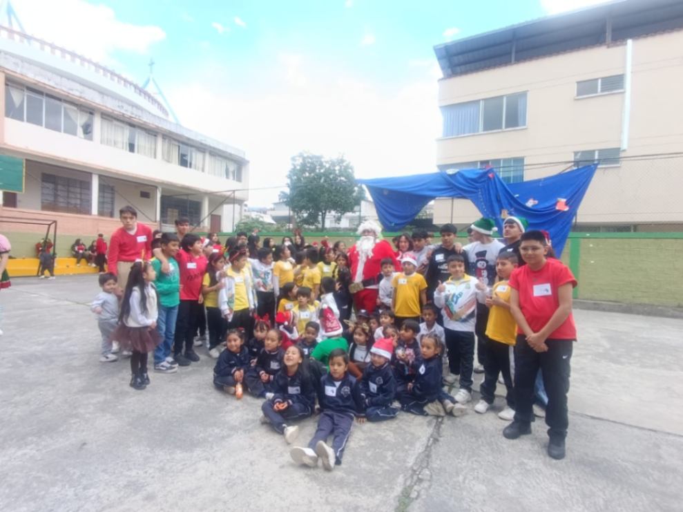 Los estudiantes compartieron una jornada dedicada a la Navidad.