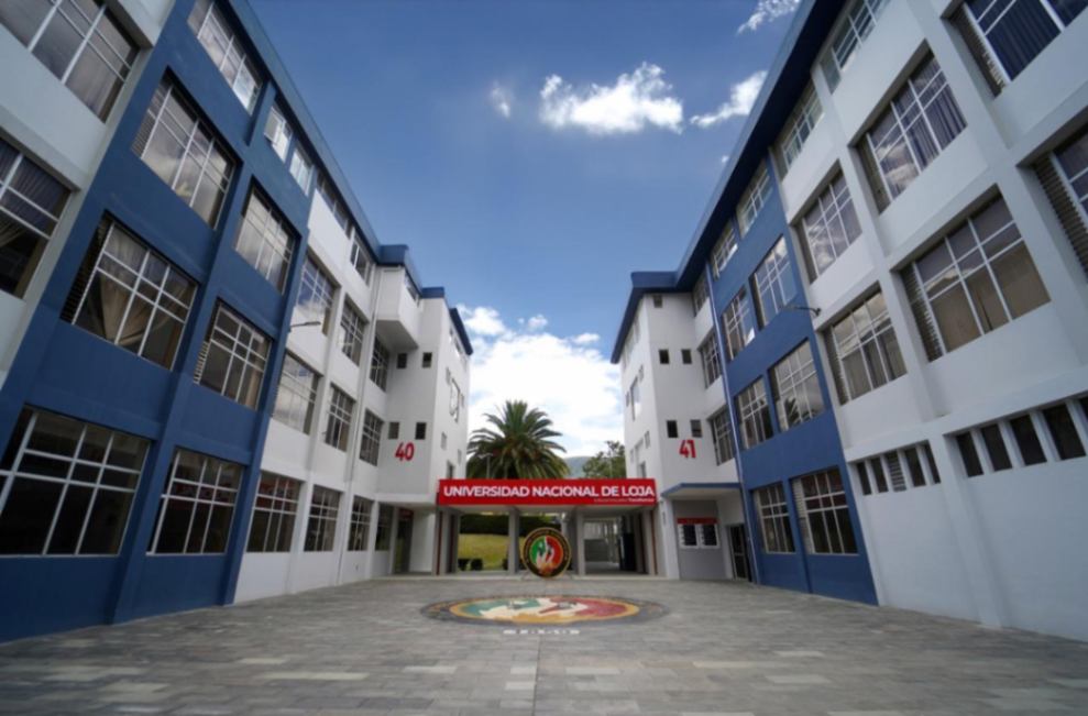La UNL se destaca como la primera universidad del sur del país.