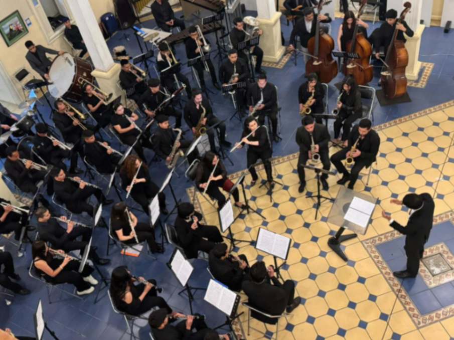 El conservatorio organiza diversas actividades para destacar el talento de sus docentes y estudiantes.