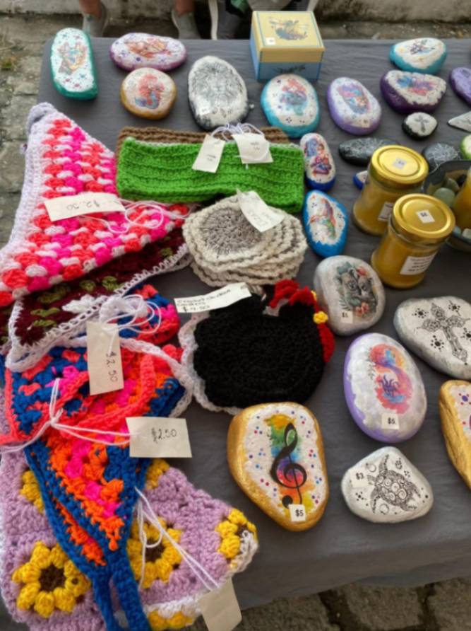 El trabajo de la gente de Vilcabamba se puso de manifiesto en la feria artesanal y productiva.  