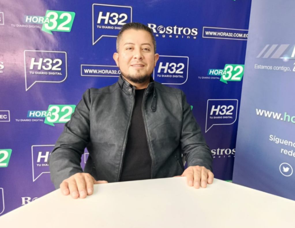 Boris Raúl Ochoa Ordóñez, director de la maestría en Ciencias Políticas de la UTPL, informó sobre la apertura de la sexta cohorte del programa.