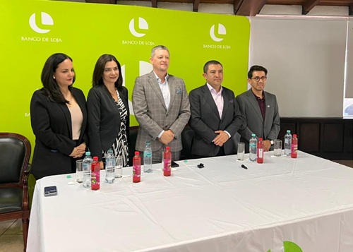 Los organizadores invitan a participar en este espacio formativo.