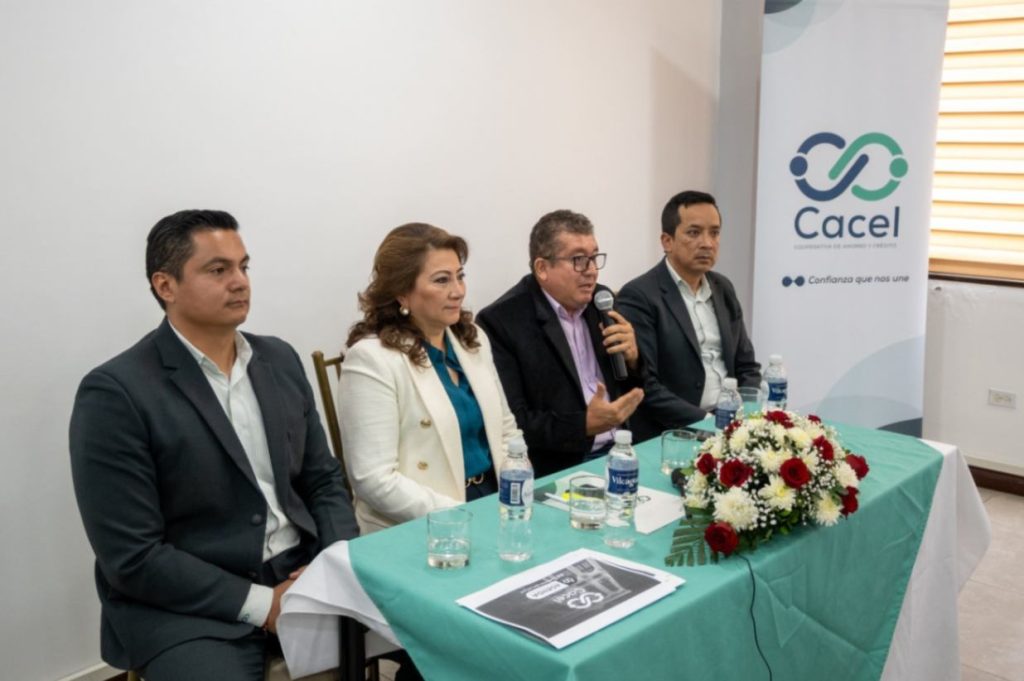 Los actos fueron difundidos a la ciudadanía, a través de una rueda de prensa.