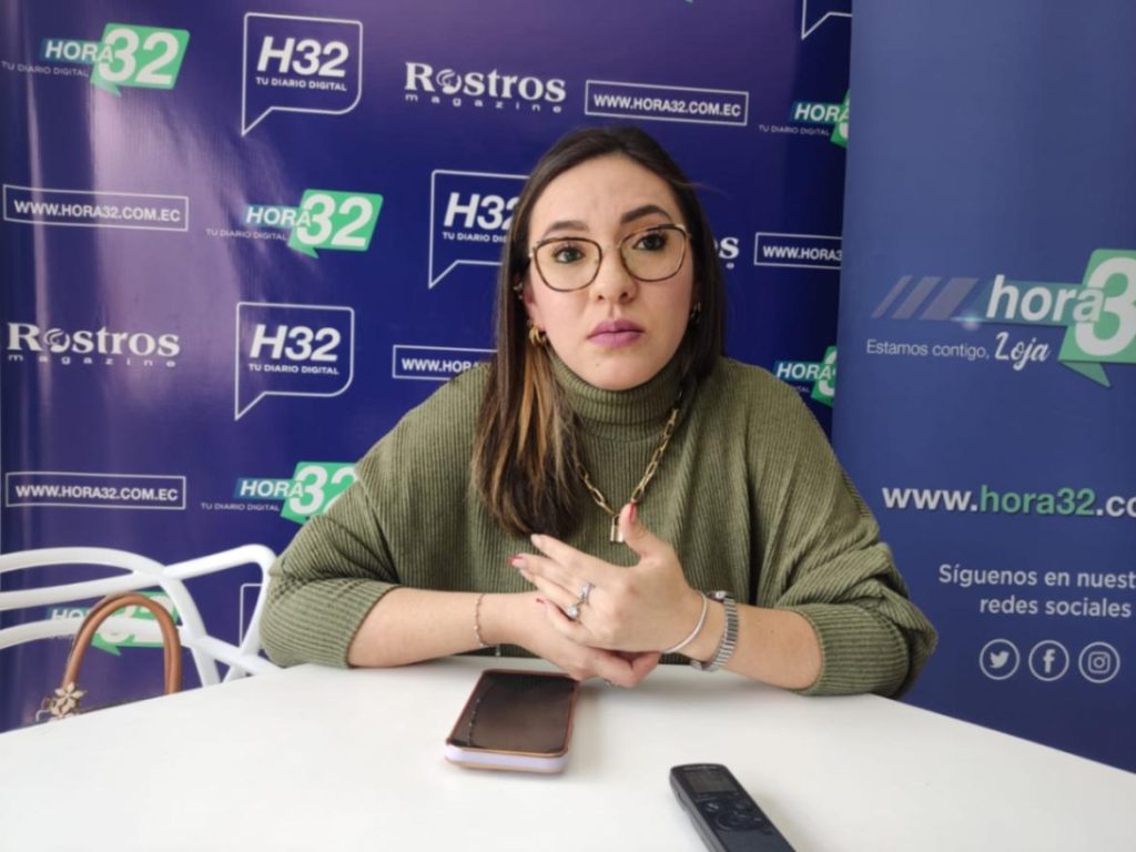 Daniela Espinosa Rengel anuncia que, si es de salir nuevamente a las calles, se hará porque está convencida de la inocencia del lojano detenido.