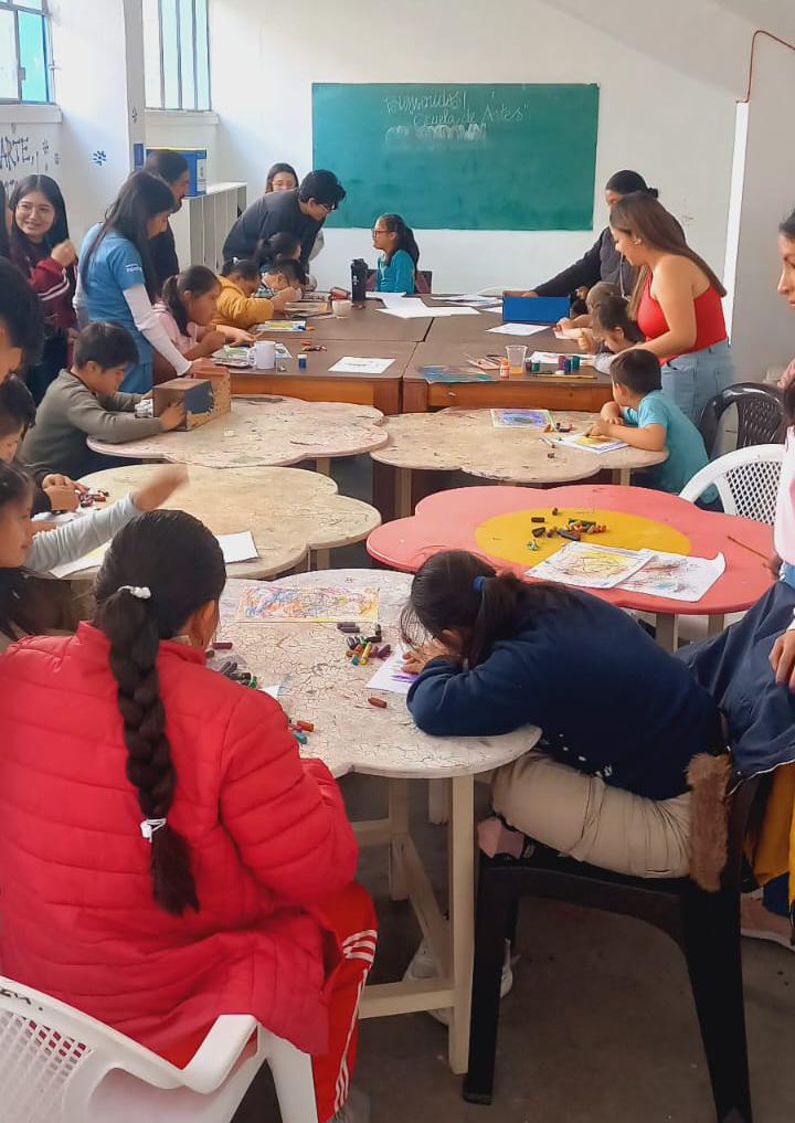 La exposición colectiva reunirá cerca de 25 obras elaboradas por estudiantes de la Escuela CreanDown.