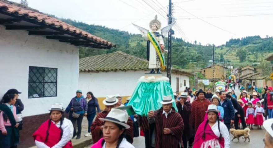 Una de las principales festividades de la parroquia es la dedicada a su patrono, San Vicente Ferrer.