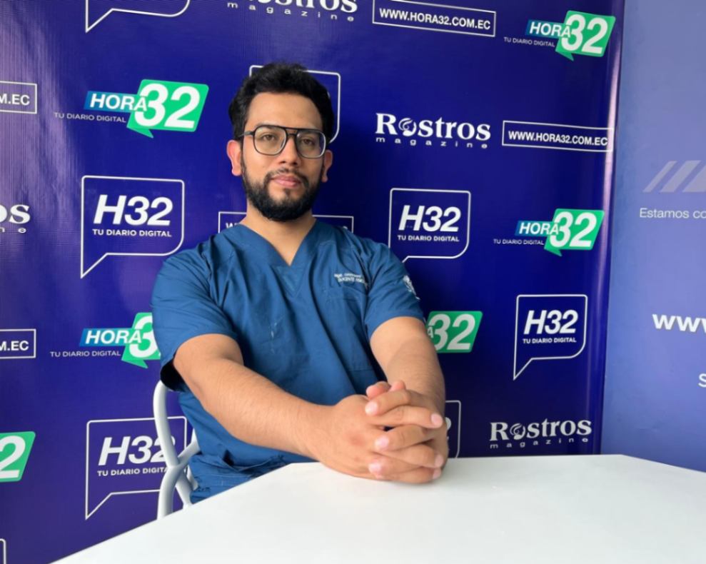 Geovanny Cárdenas es autor del libro y docente investigador de la carrera de Fisioterapia de la UTPL.