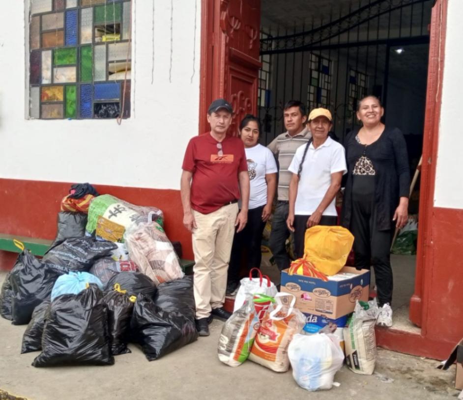Los productos fueron depositados en el centro de copio de la iglesia de la parroquia.