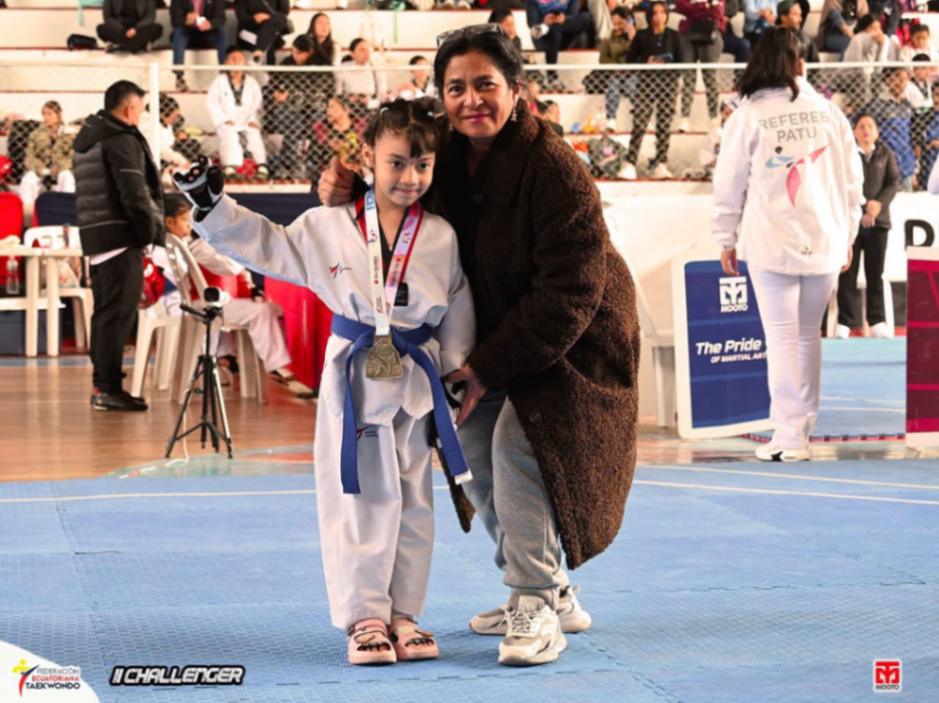 Alaia Isabella Nole Abril practica taekwondo desde hace tres años.