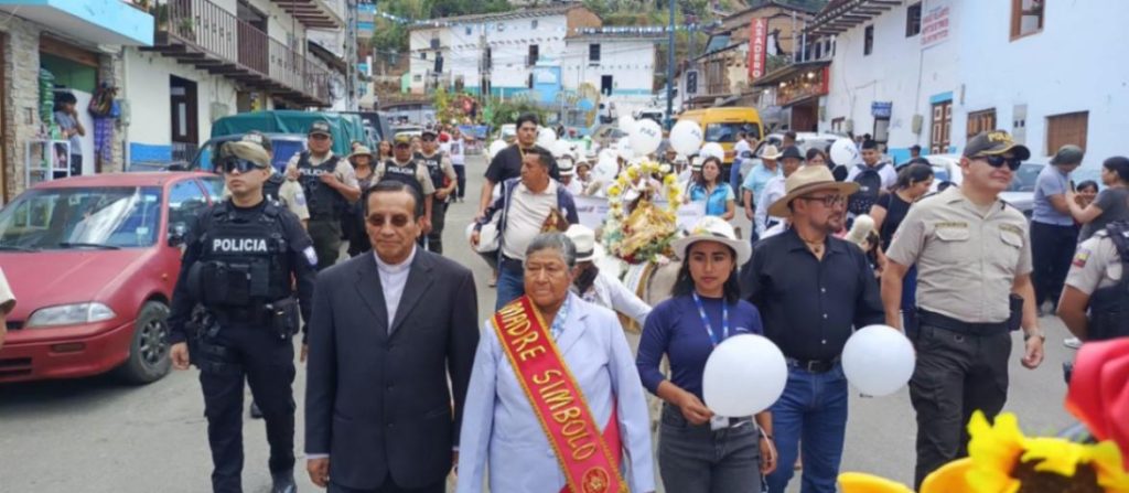 El último sábado, 25 de julio de 2026, la parroquia lojana se vistió de colorido.