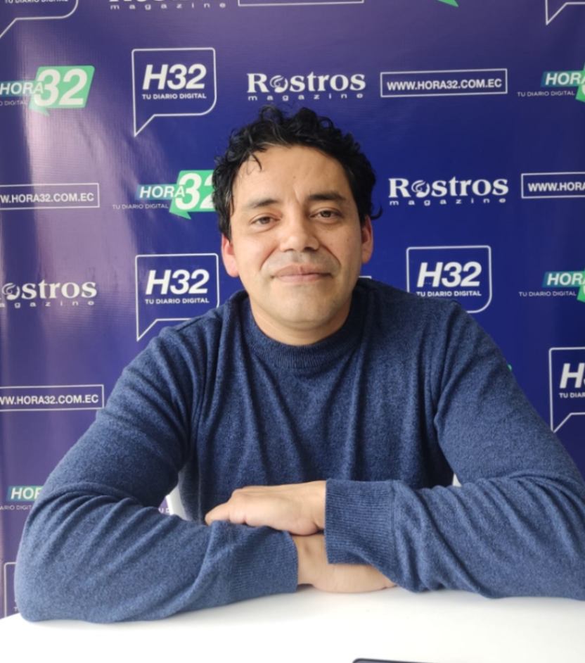 El cantautor, quien se inclina por las baladas, aconseja a luchar sin descanso hasta ver cristalizado un sueño.