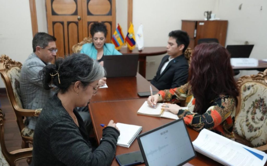 La Junta Provincial Electoral de Loja continúa con la revisión y calificación de las candidaturas.