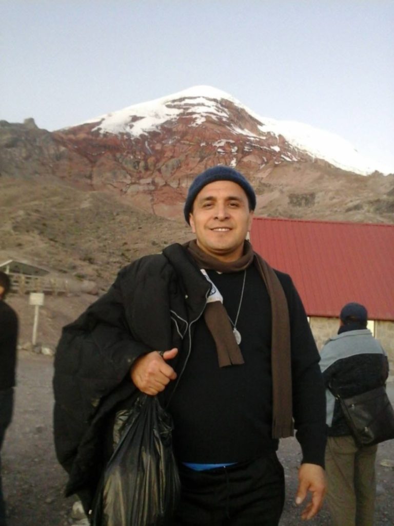 El padre Ángel Chávez fue guía espiritual en varias parroquias eclesiásticas de la ciudad y provincia de Loja.