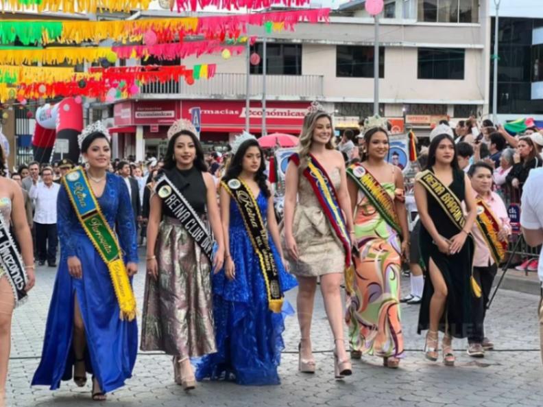 La belleza de Calvas también se hizo presente en la apertura de las fiestas.