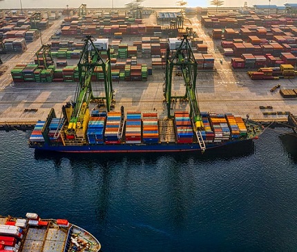 La exportación no comienza cuando un producto llega a la aduana, sino mucho antes, con la planificación y el conocimiento del mercado al que se busca ingresar.
